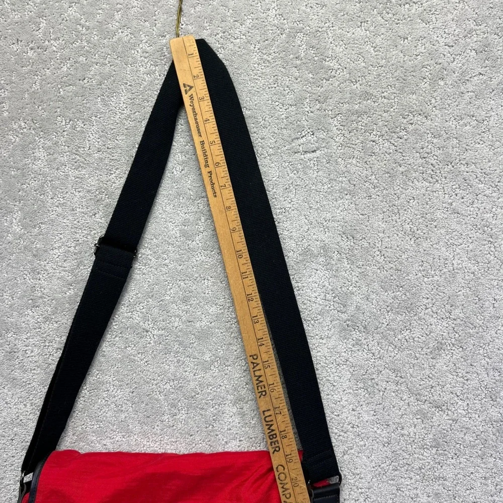 VINTAGE Perry Ellis America Messenger Bag Red Nylon Crossbody Eagle Logo